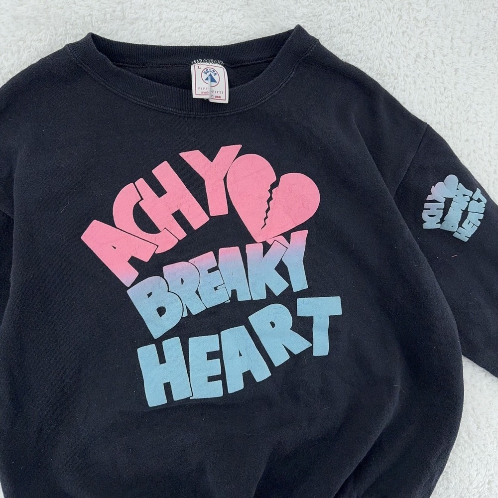 vintage 90s ACHY BREAKY HEART CREWNECK SWEATSHIRT‎ MEDIUM neon puffy print